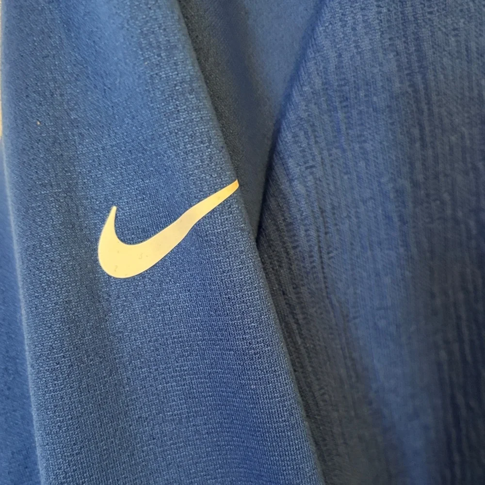 Nike Blue Dri-FIT Performance Sweater, Size S